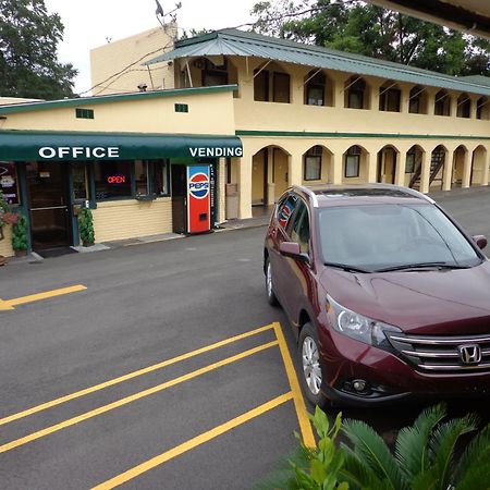 Economy Inn Express Warren エクステリア 写真