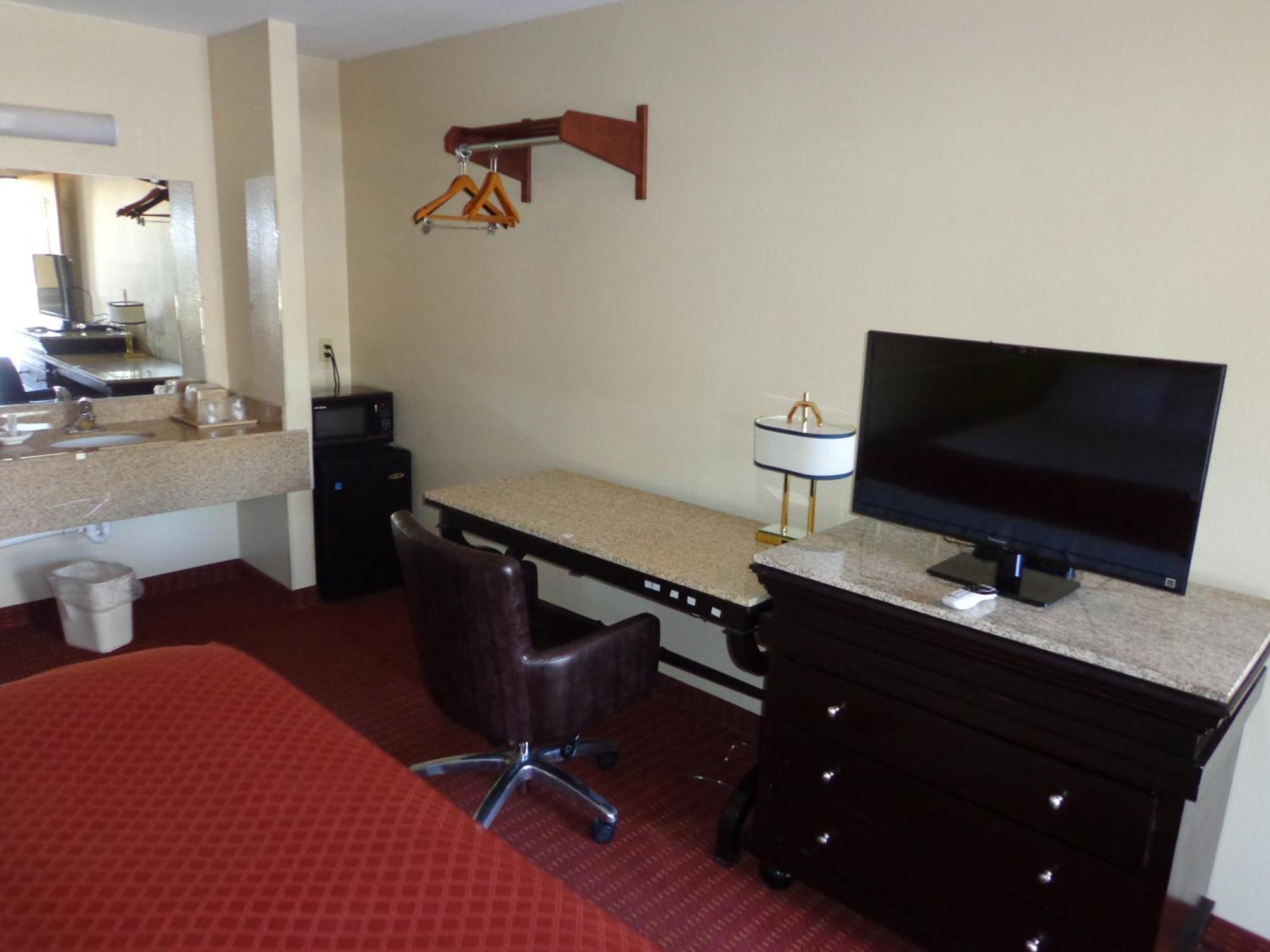 Economy Inn Express Warren エクステリア 写真