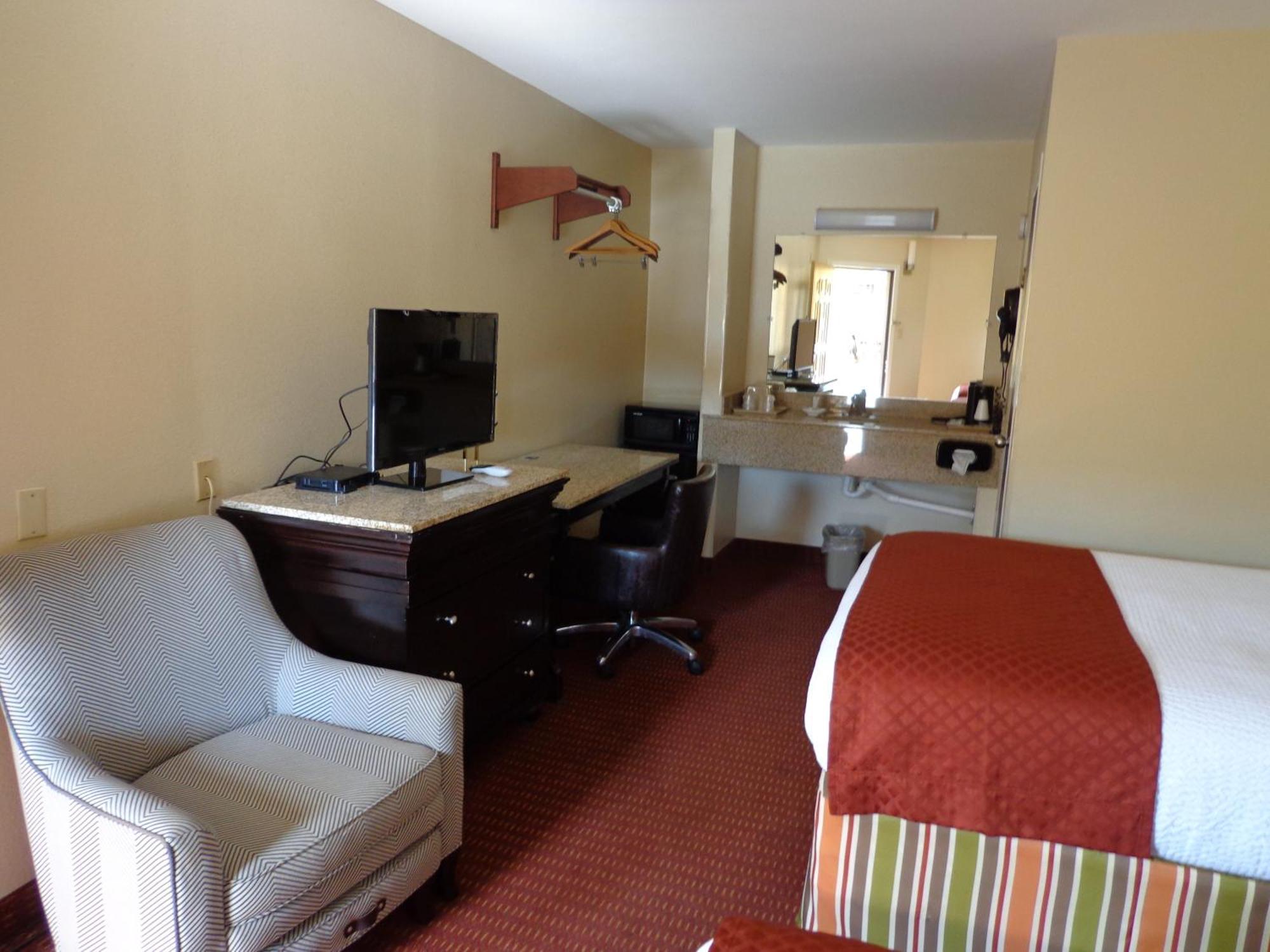 Economy Inn Express Warren エクステリア 写真