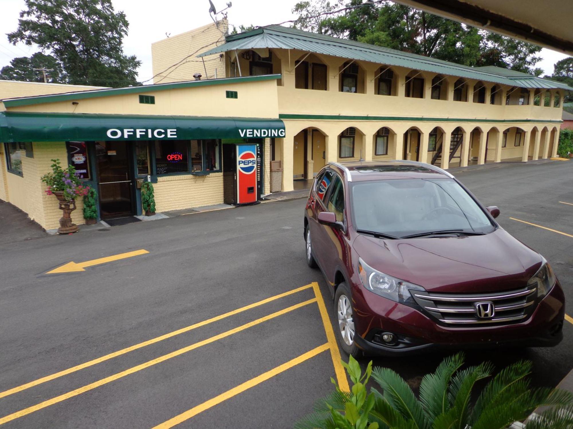 Economy Inn Express Warren エクステリア 写真