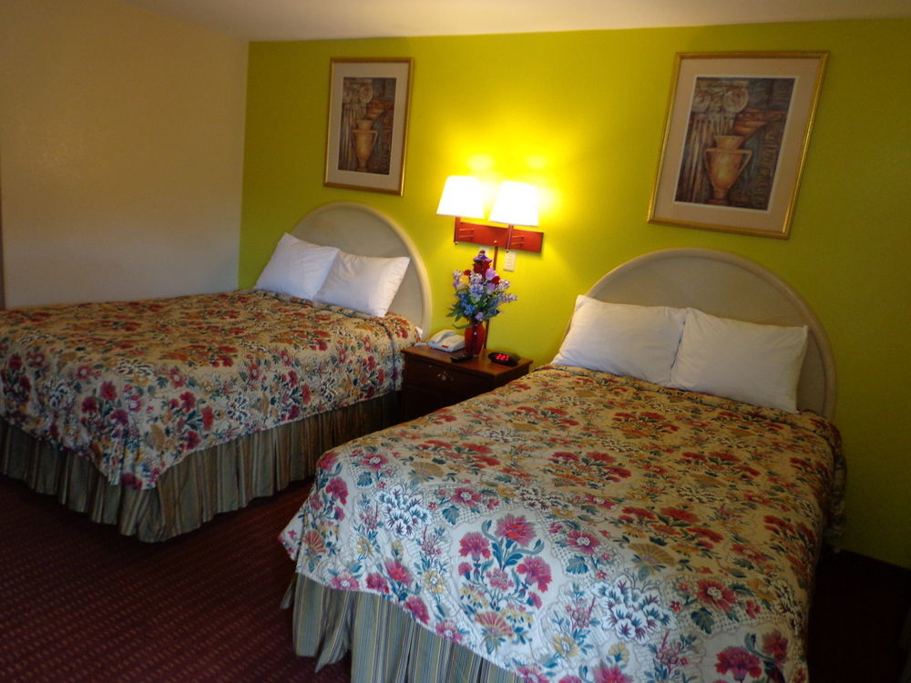 Economy Inn Express Warren エクステリア 写真